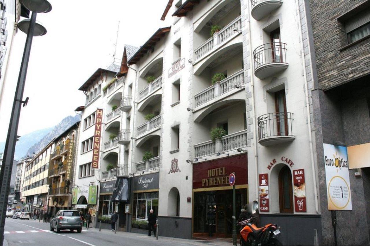 Hotel Pyrenees Andorra la Vella Exteriör bild